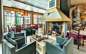 Хотел 3 Планини